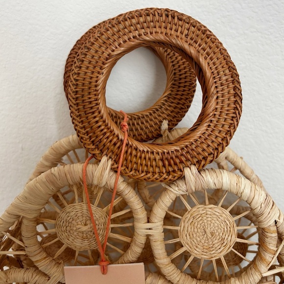 Cult Gaia Stella Round Straw Raffia Bag Small NWT - Picture 8 of 11